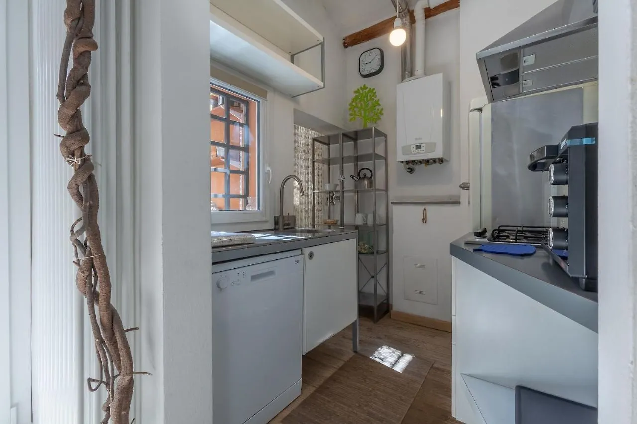 Saragozza Corte Interna Lovely Apartment X4 Bologna